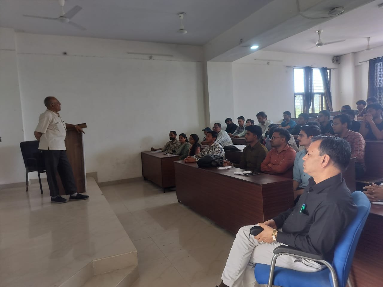 Expert Lectures